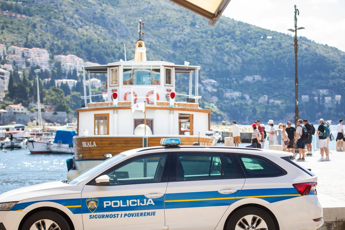Dan velikih valova: Troje spašeno iz mora kod dubrovačkog hotela Rixos