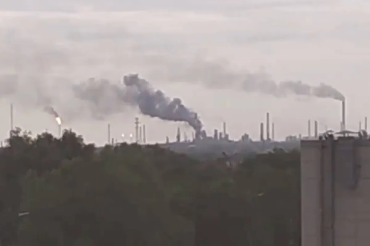 VIDEO / Ukrajina dronovima pogodila najveću rusku rafineriju nafte