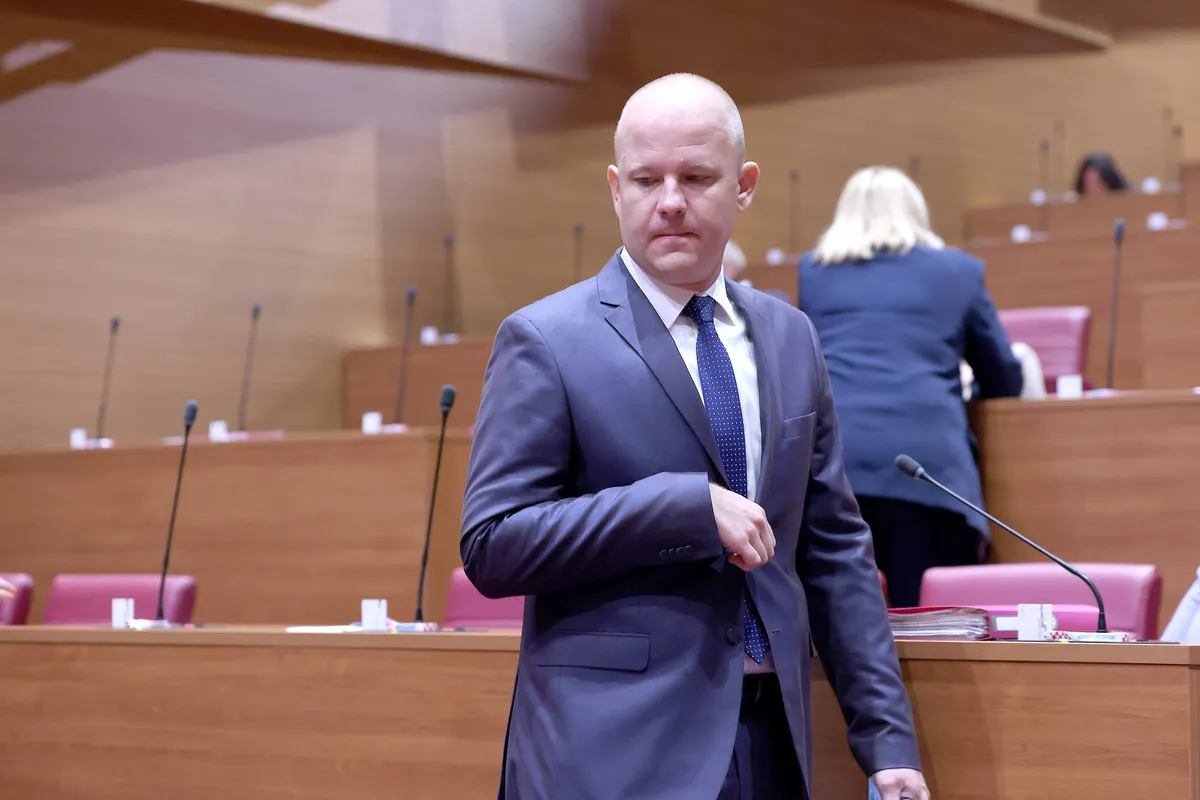 Zaiskrilo u Saboru oko inflacije. SDP-ovac: Od kad su trešnje luksuz? Milka me više ne veseli...