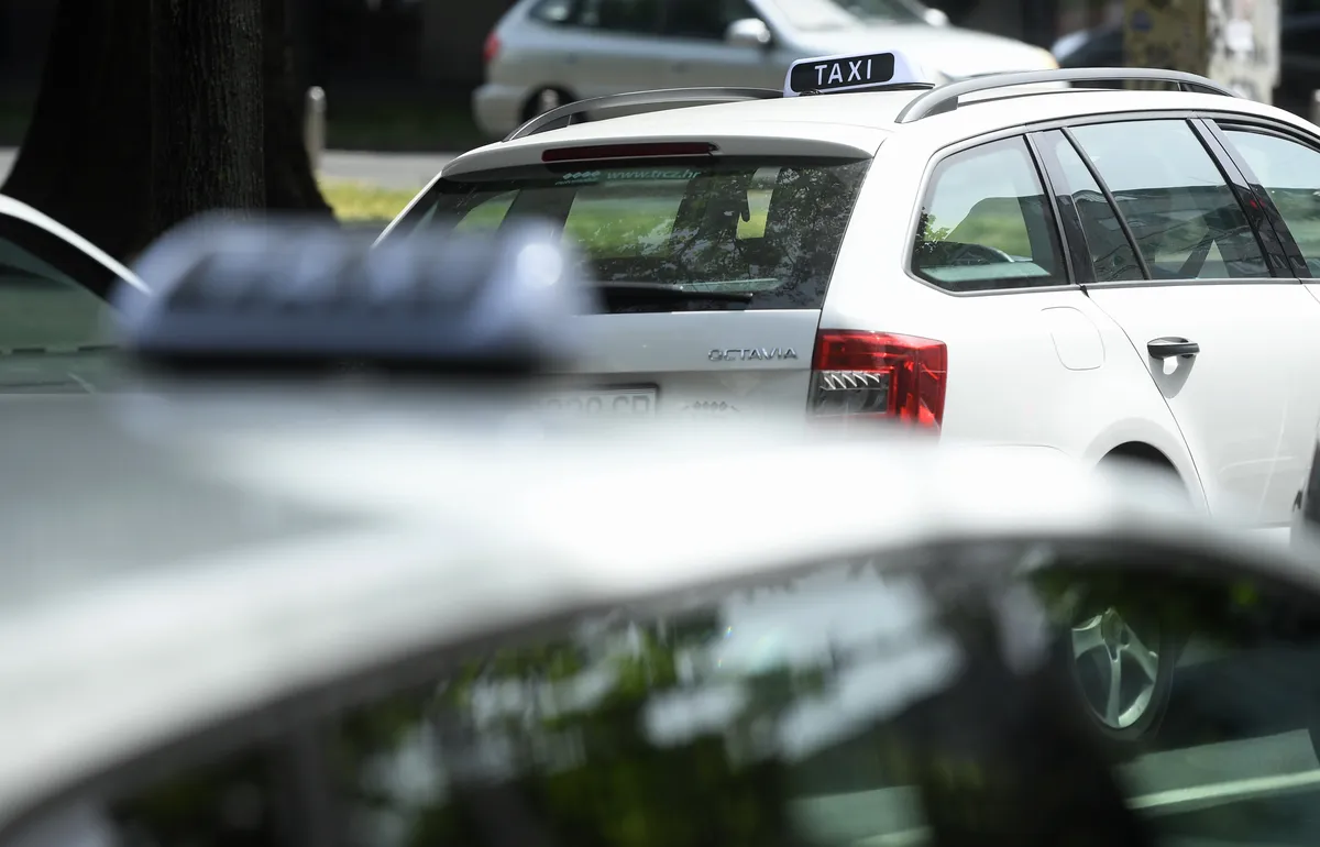 Kaos u centru Zagreba: Napali taksista i teško ga ozlijedili. Pretukli i mladića koji mu je priskočio u pomoć
