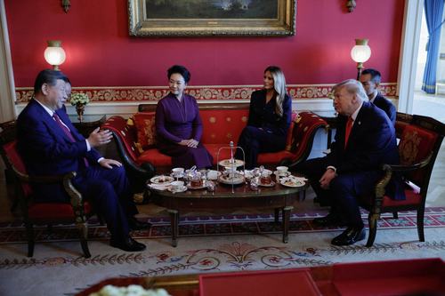 FILE PHOTO: US President Donald Trump and first lady Melania Trump participate in tea with Chinese President Xi Jinping and his wife, Peng Liyuan, in the Red Room of the White House in Washington, DC, US, September 25, 2026.