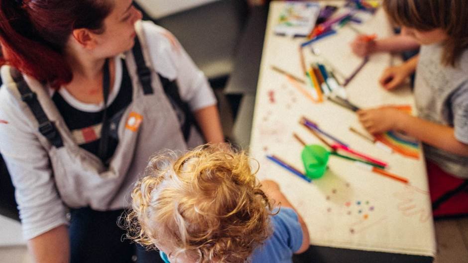 Pravomoćna presuda: Postupci posvojenja za istospolne parove moraju se dovršiti