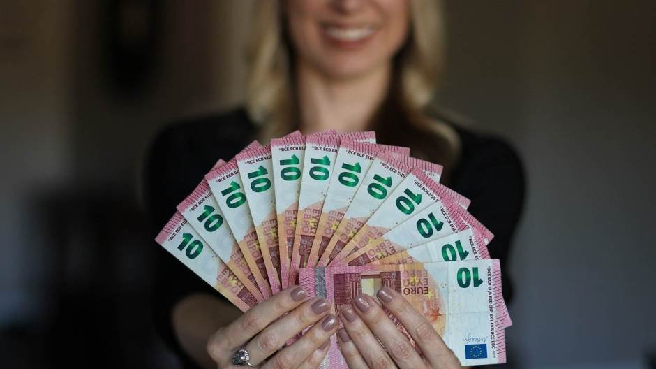 Za tri horoskopska znaka stiže razdoblje financijskih prilika i dobitaka