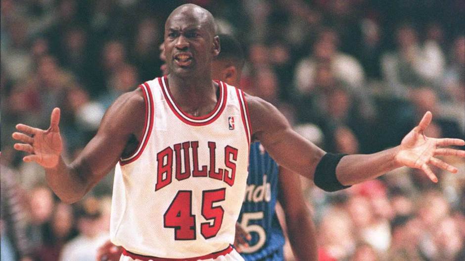 000_APW2000110945850