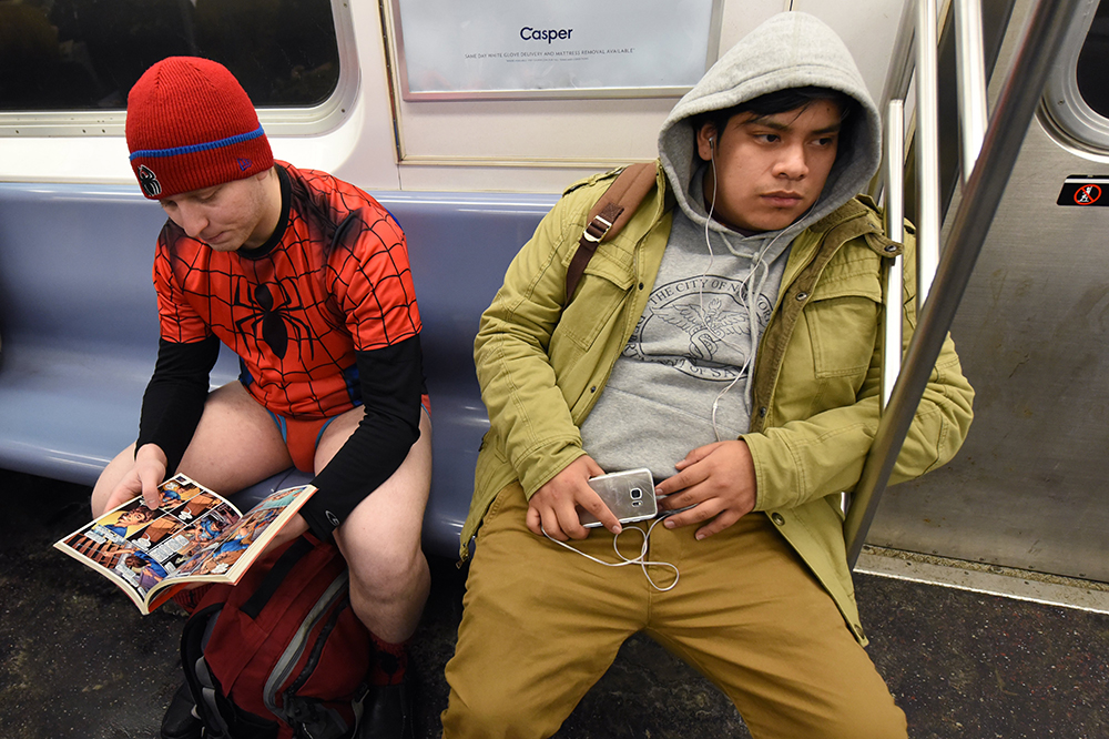 AFP/TIMOTHY A. CLARY