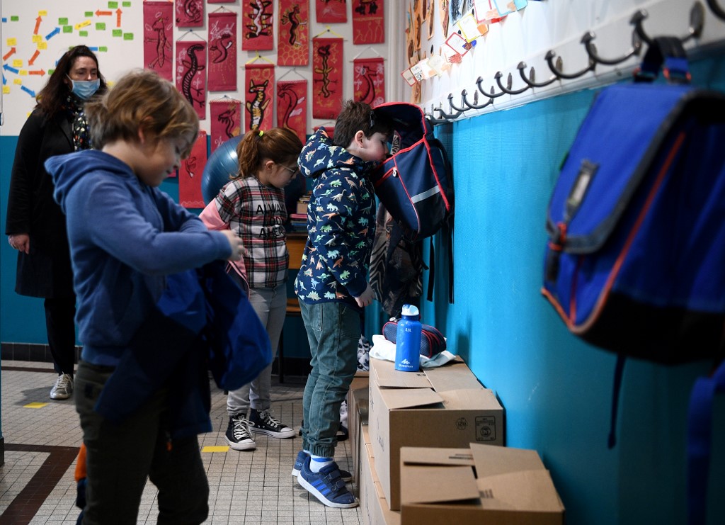 FRANCE-HEALTH-VIRUS-EDUCATION