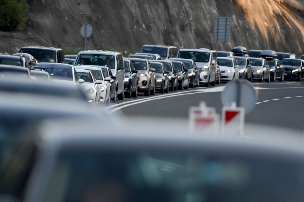 gužva, granica, promet, čekanje,