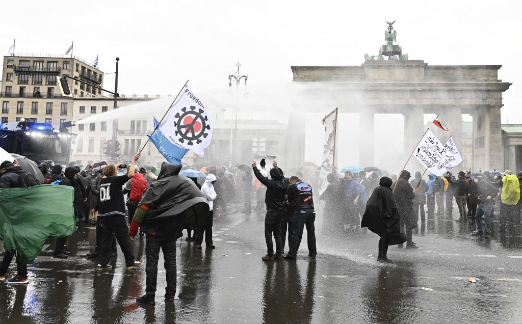 Berlin, korona-protest 18.11.2020.