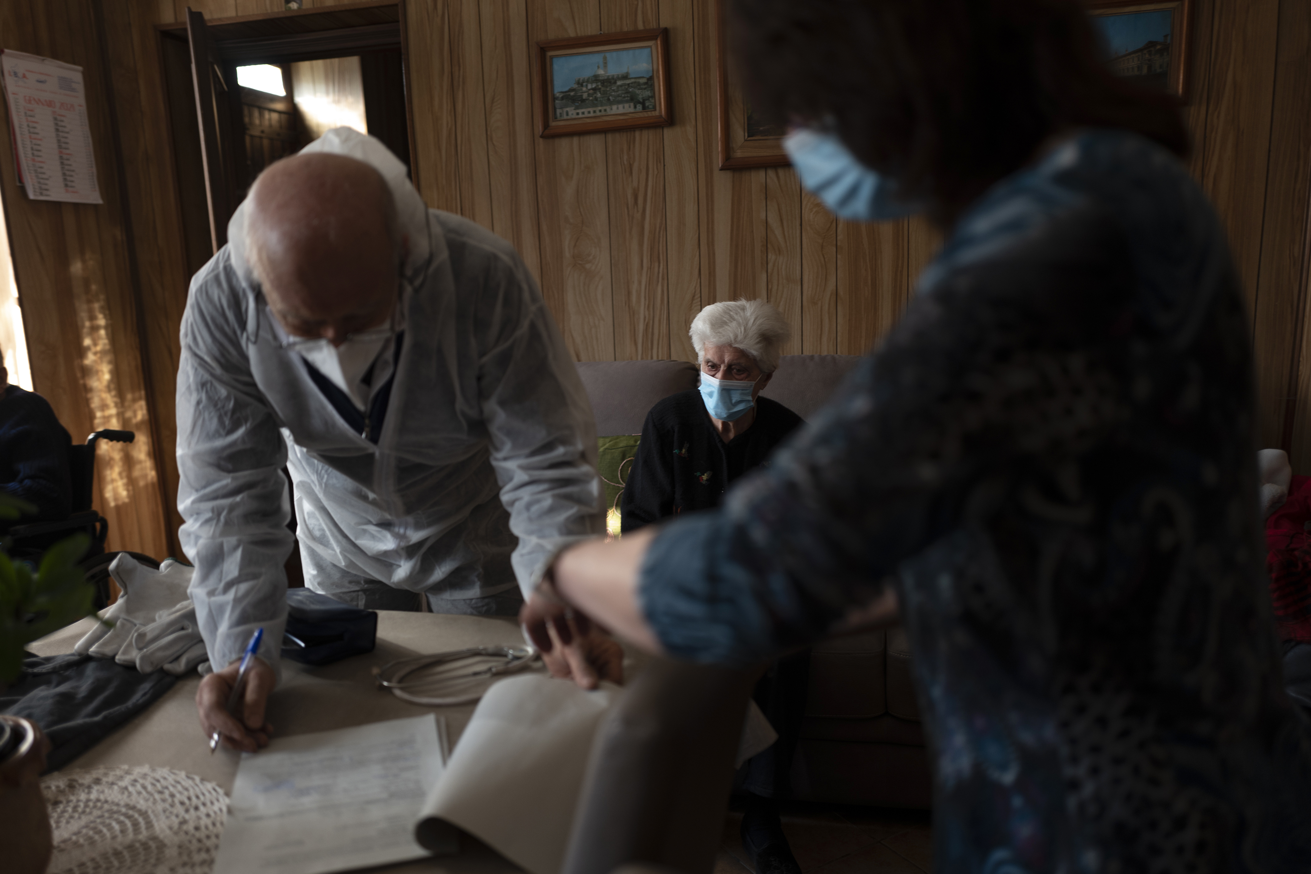 koronavirus, covid-19, dom za starije, starije osobe