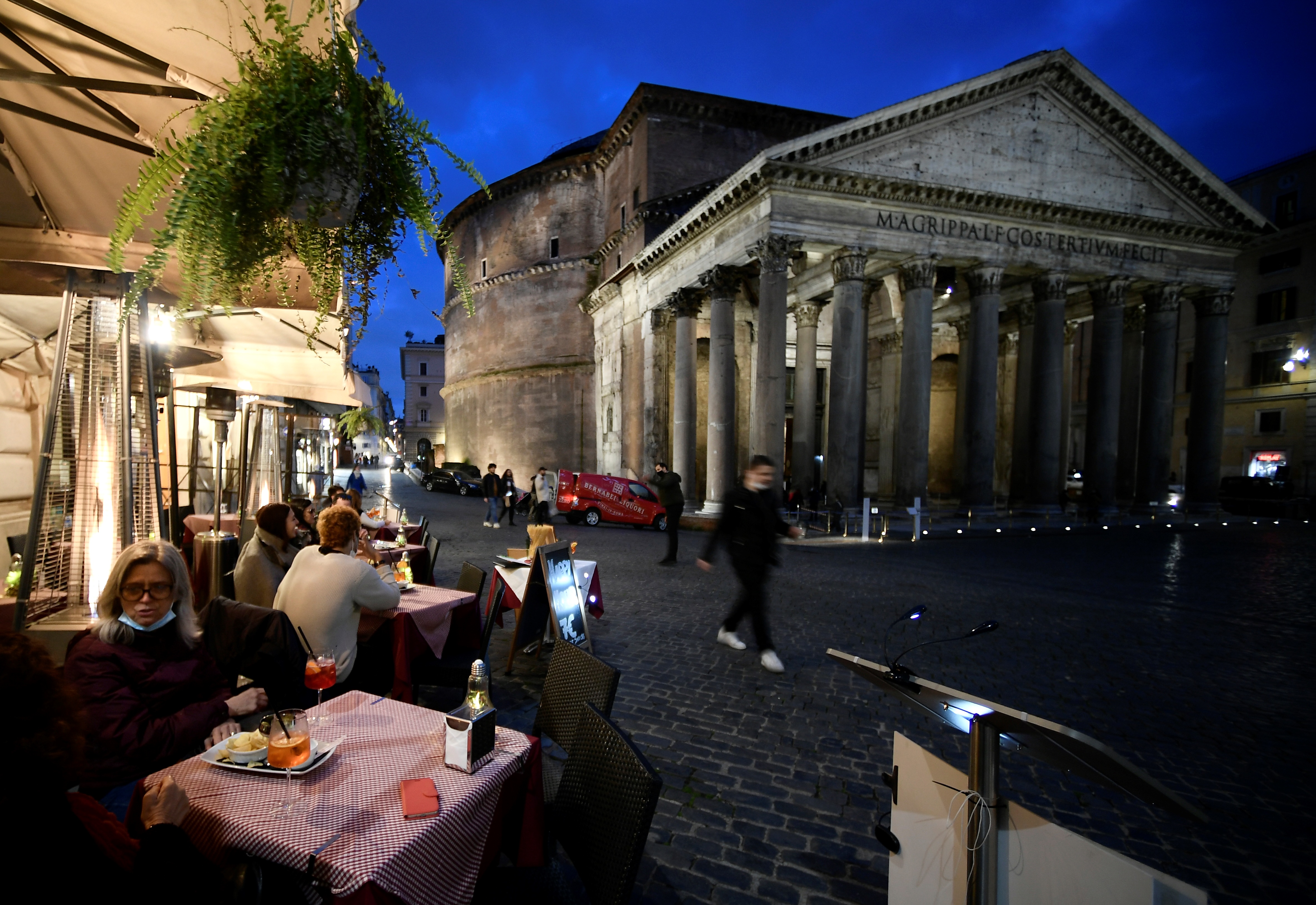 italija, koronavirus, kafići ITALY-HEALTH-VIRUS