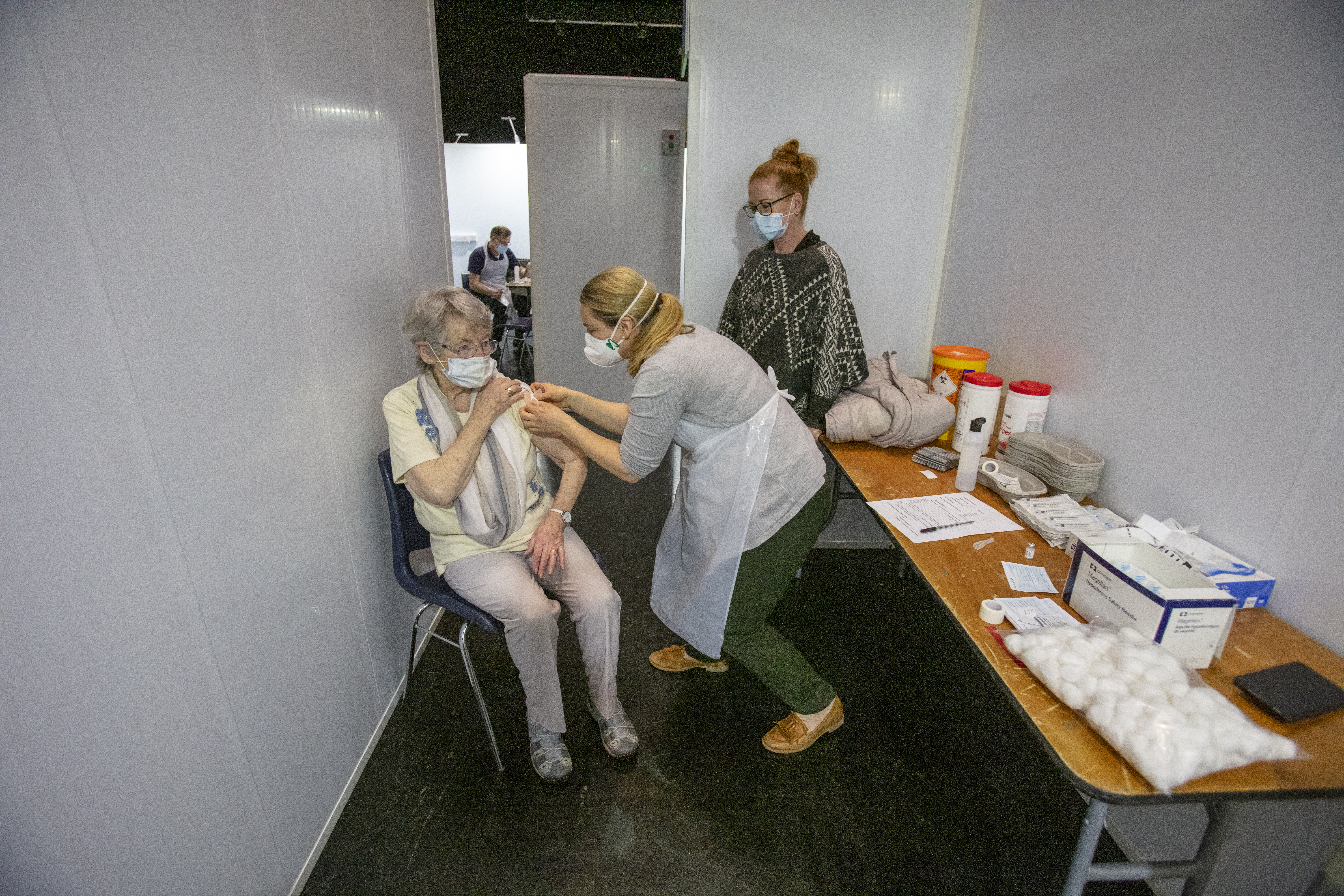 koronavirus covid-19, cijepljenje, cjepivo