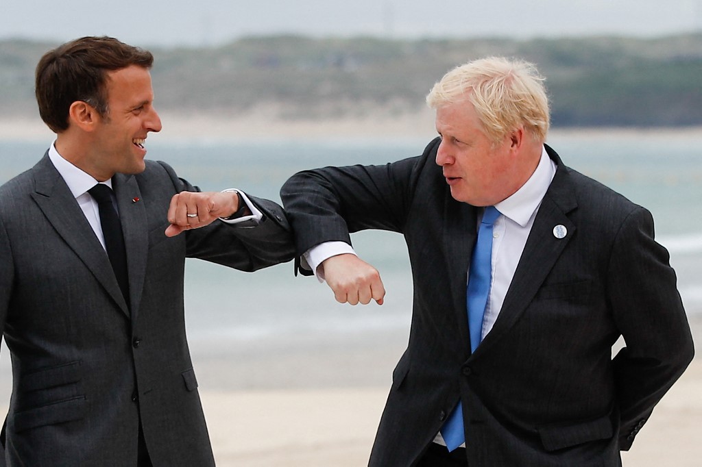 g7, boris johnson, emmanuel macron