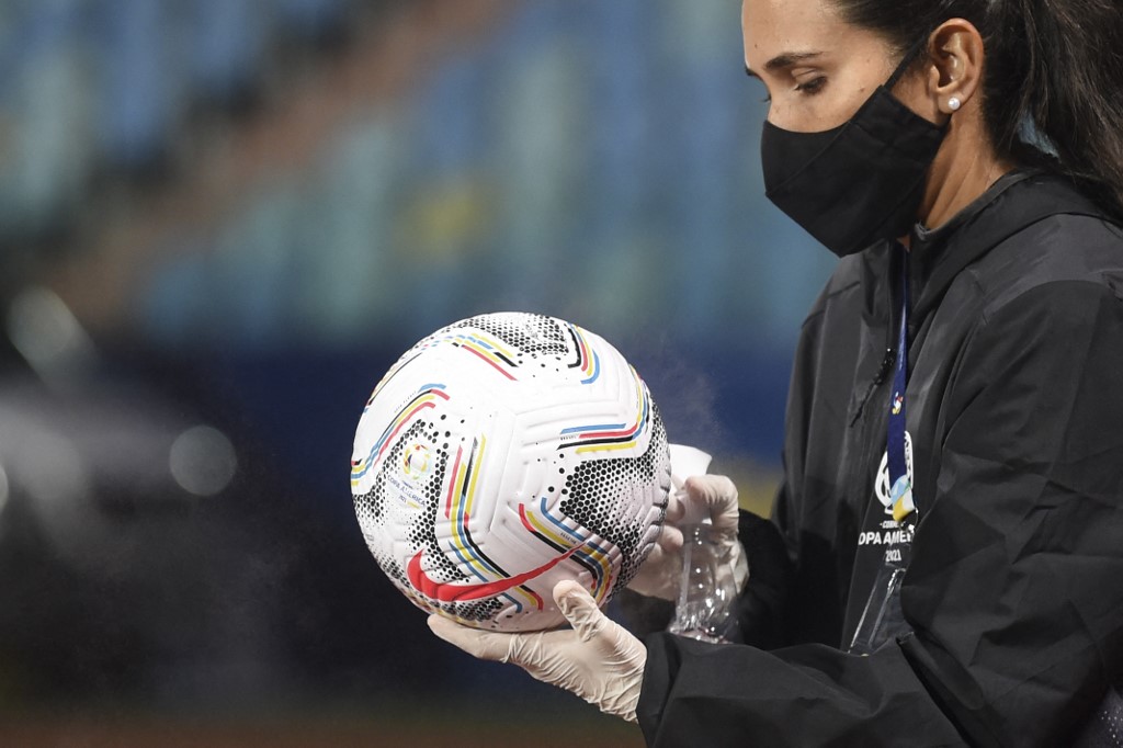 Copa america, nogomet, lopta