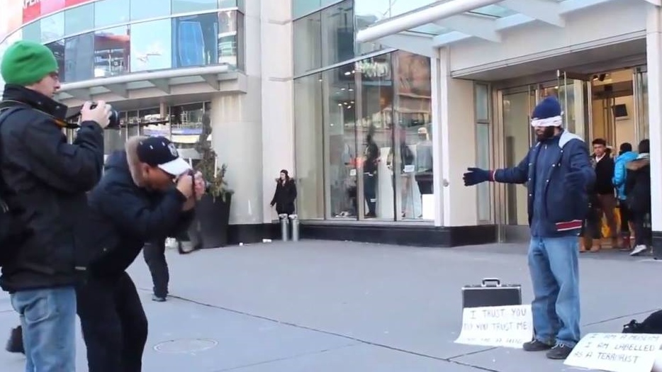 10994753_10153073536659061_572709947_n