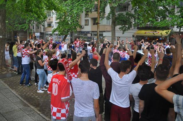 13435891_1721417504801387_1599427364_n