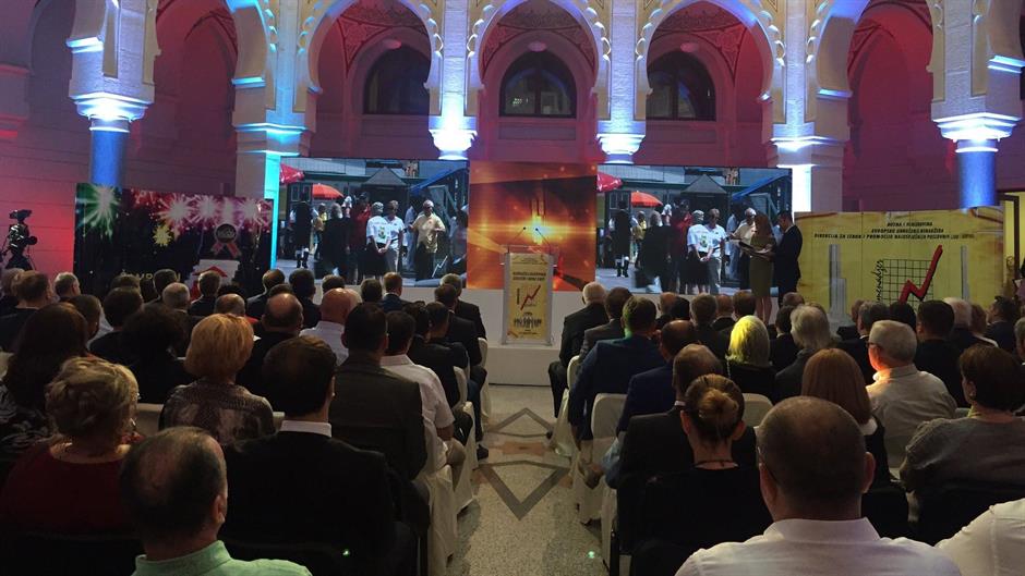 13632652_583827988465077_1286824000_o