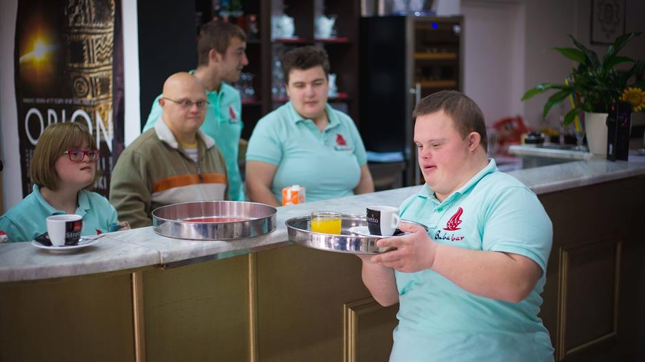 15288718_1707591856220789_6878057999729846302_o