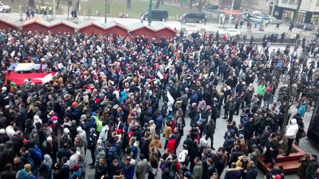 15554850_1379916678706363_674541405_n