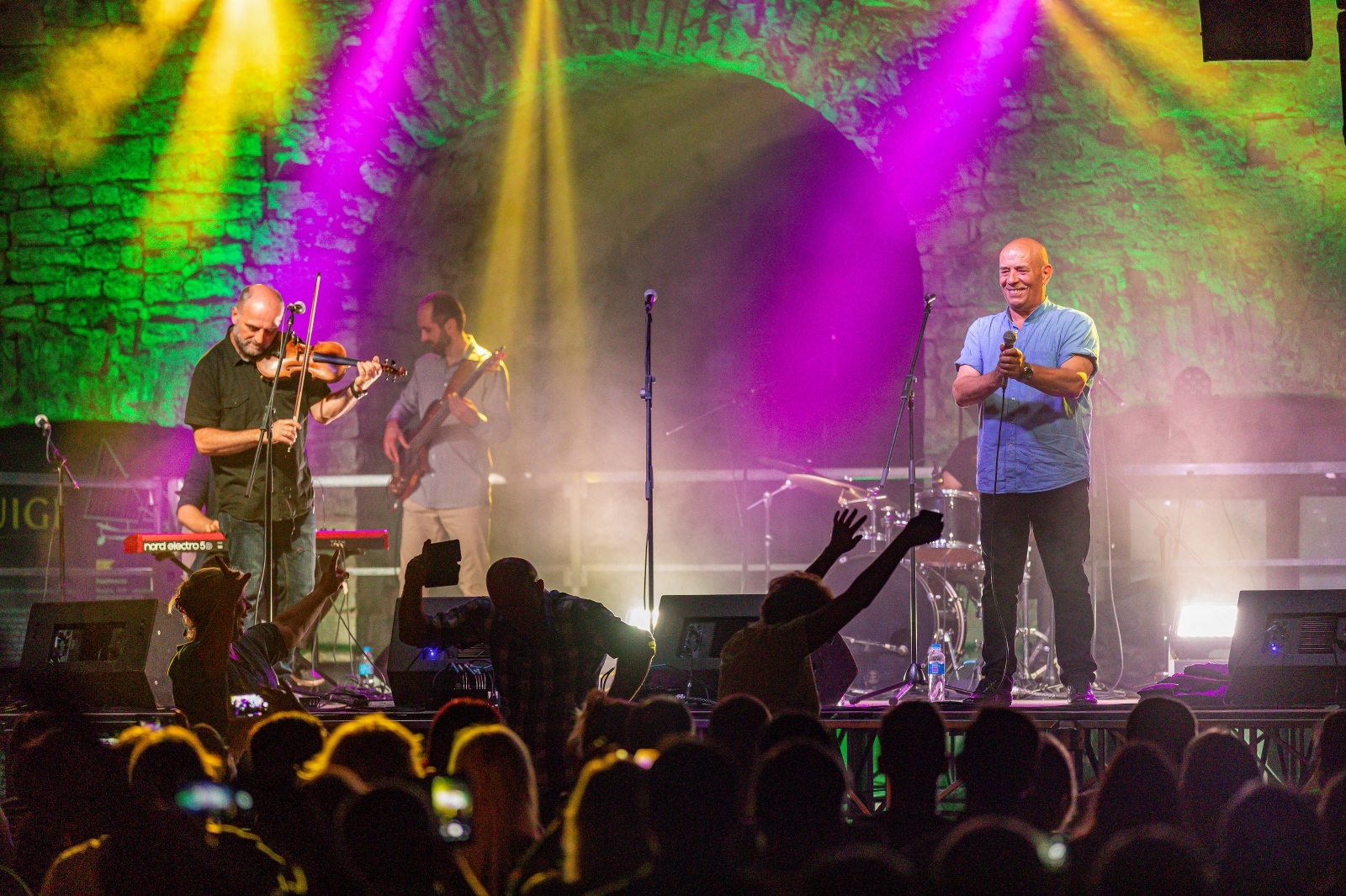 Pula: Koncert grupe Mostar Sevdah Reunion održan na Kaštelu