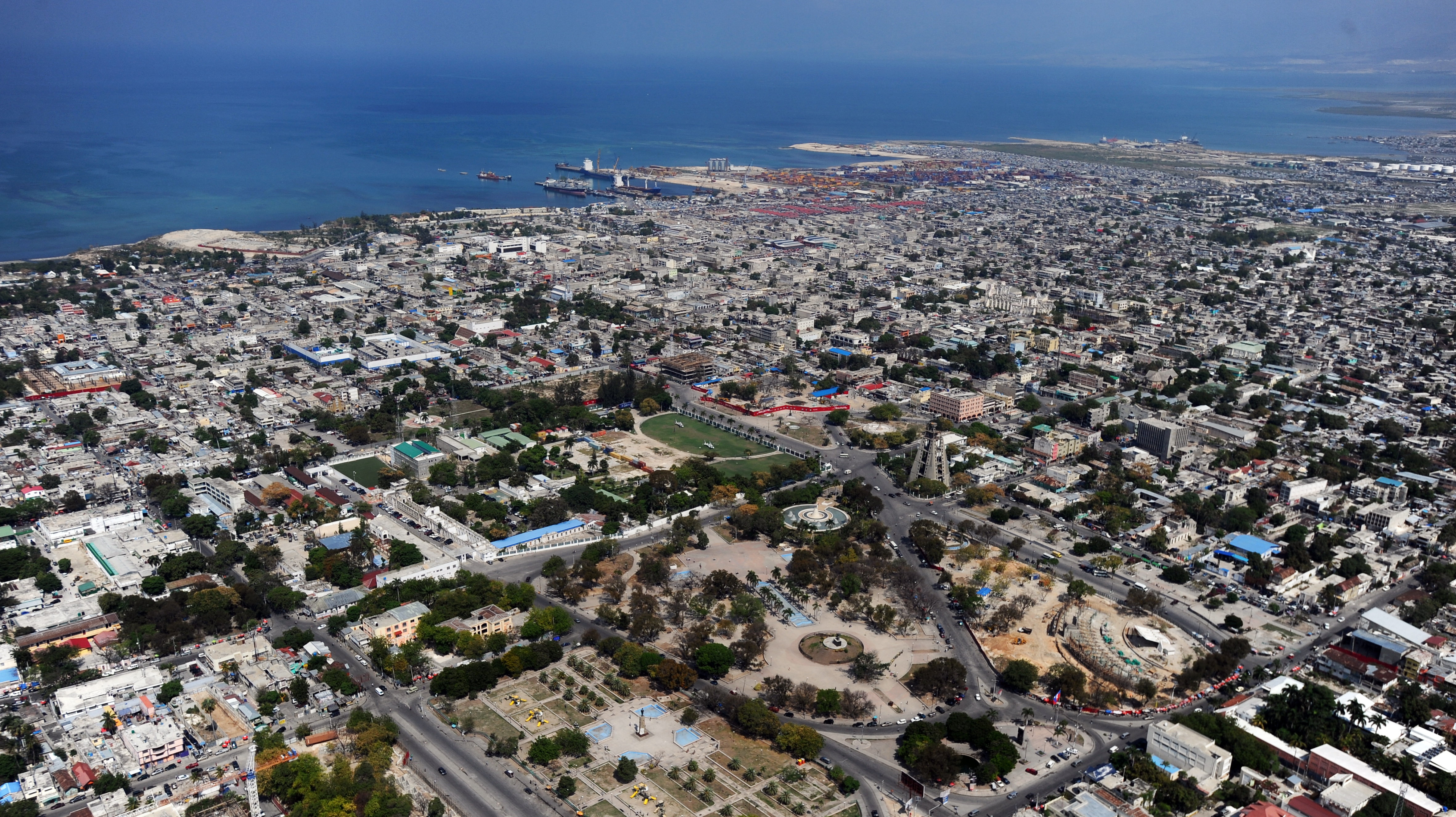 HAITI-PORT AU PRINCE-AERIAL VIEW