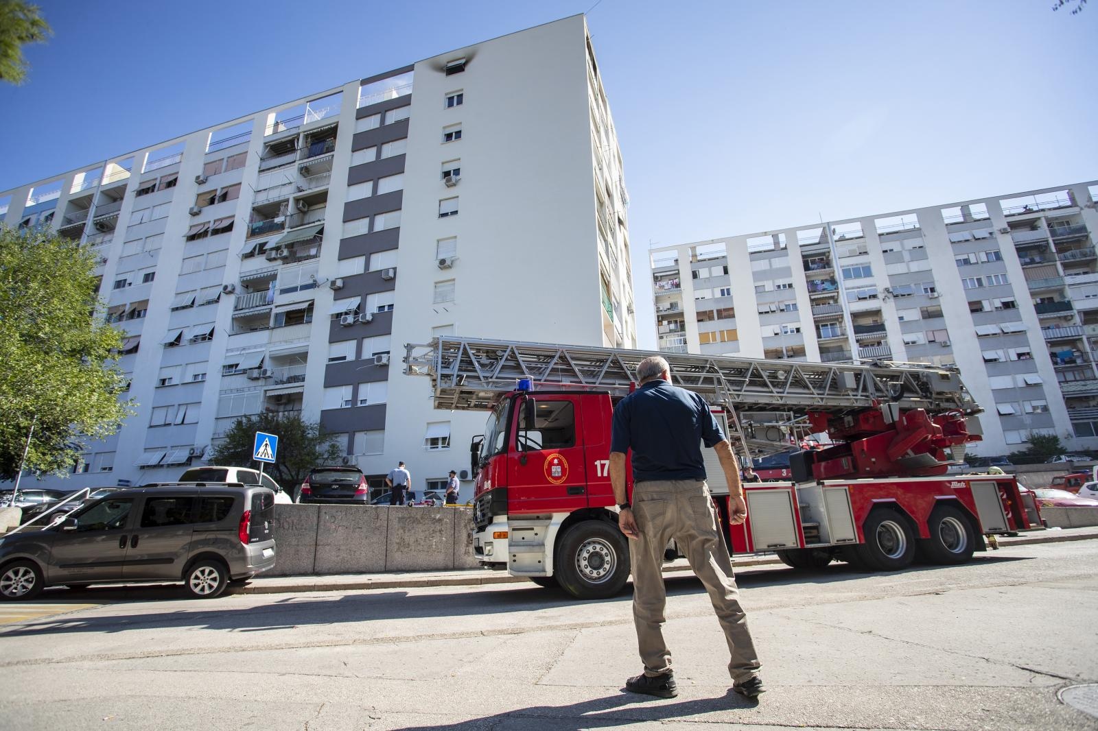 Split: Požar na 9. katu stambene zgrade