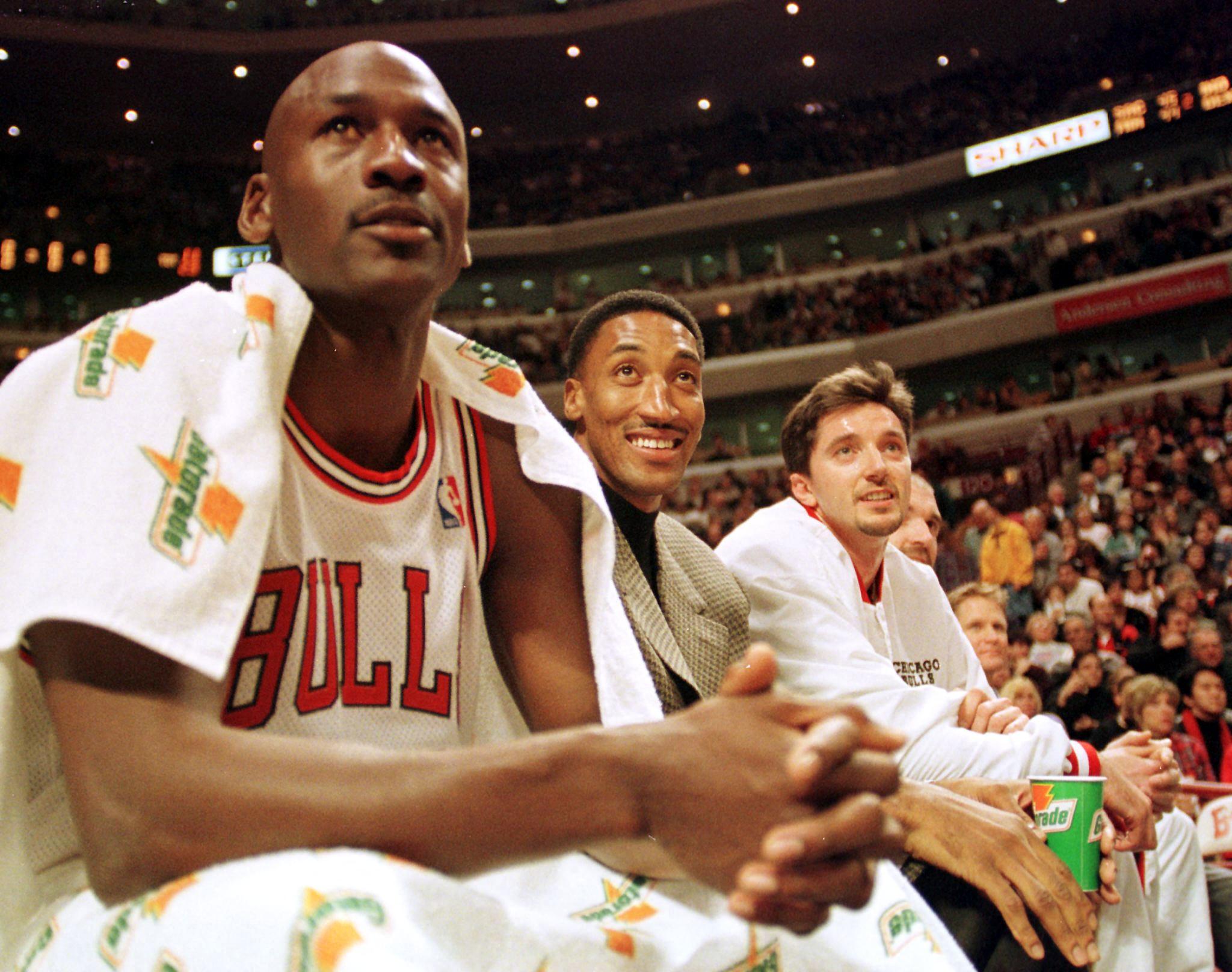 michael jordan, scottie pippen, toni kukoč