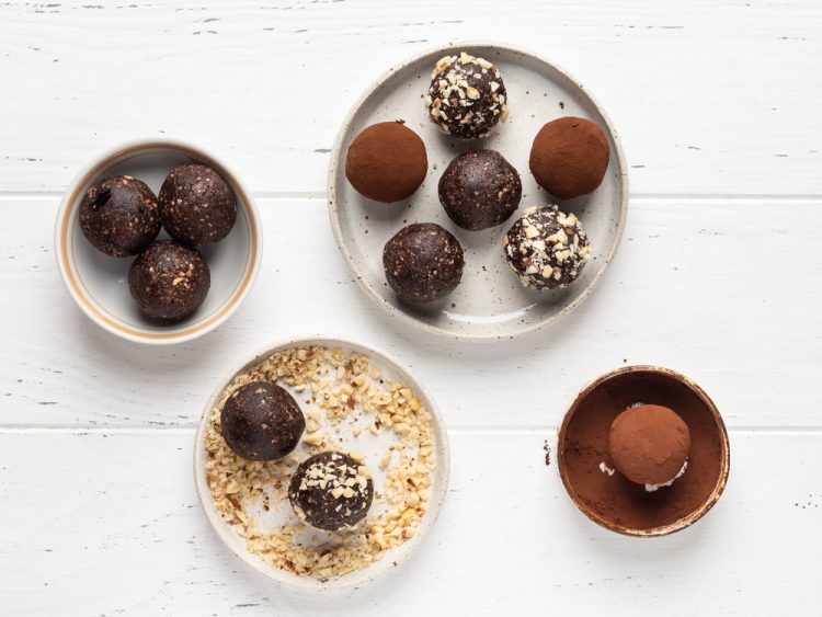 čokoladne kuglice s lješnjacima