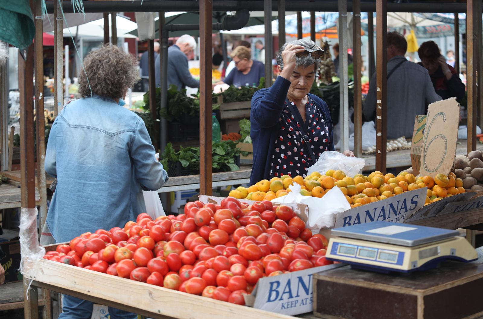 tržnica Šibenik, plac
