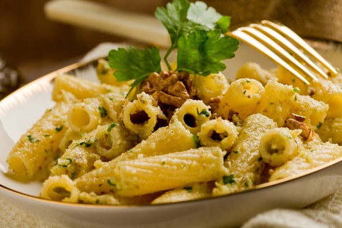 Pasta with Walnut pesto