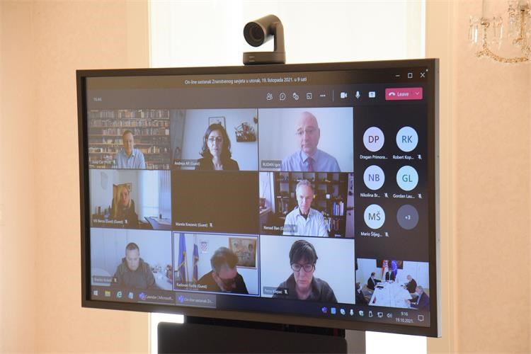 vlada, znanstveni savjet