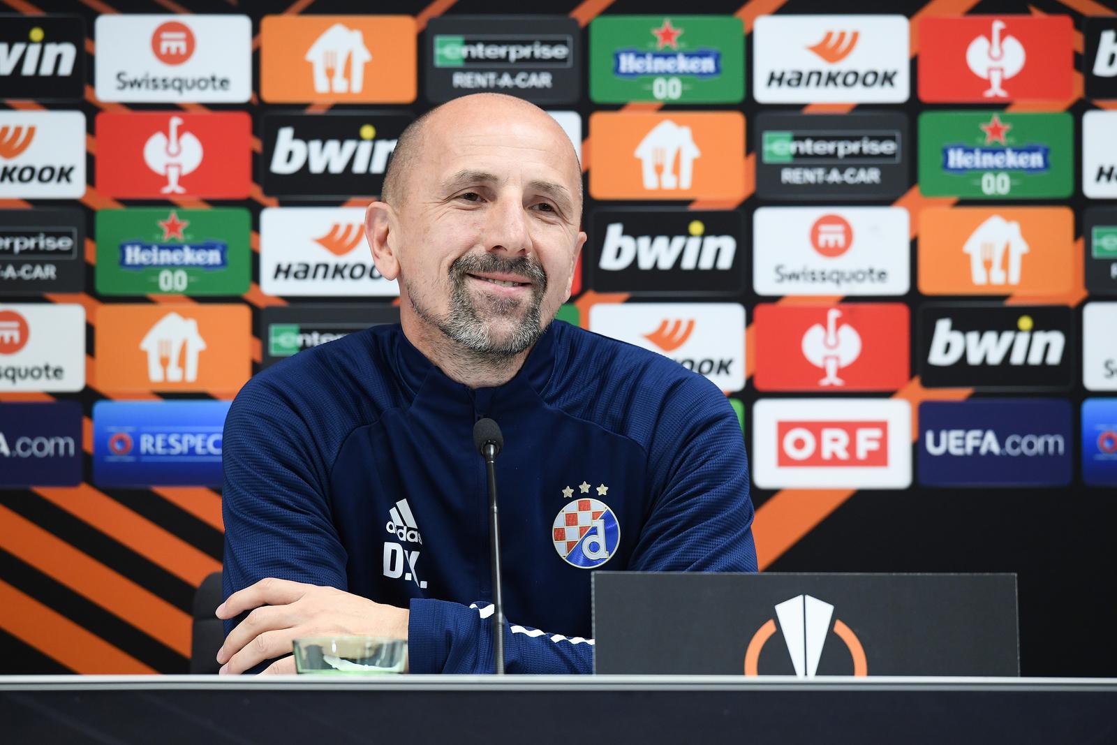 Beč: Krznar i Franjić odrzali konferenciju za medije uoči utakmice protiv Rapida