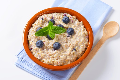 Whole grain oat porridge