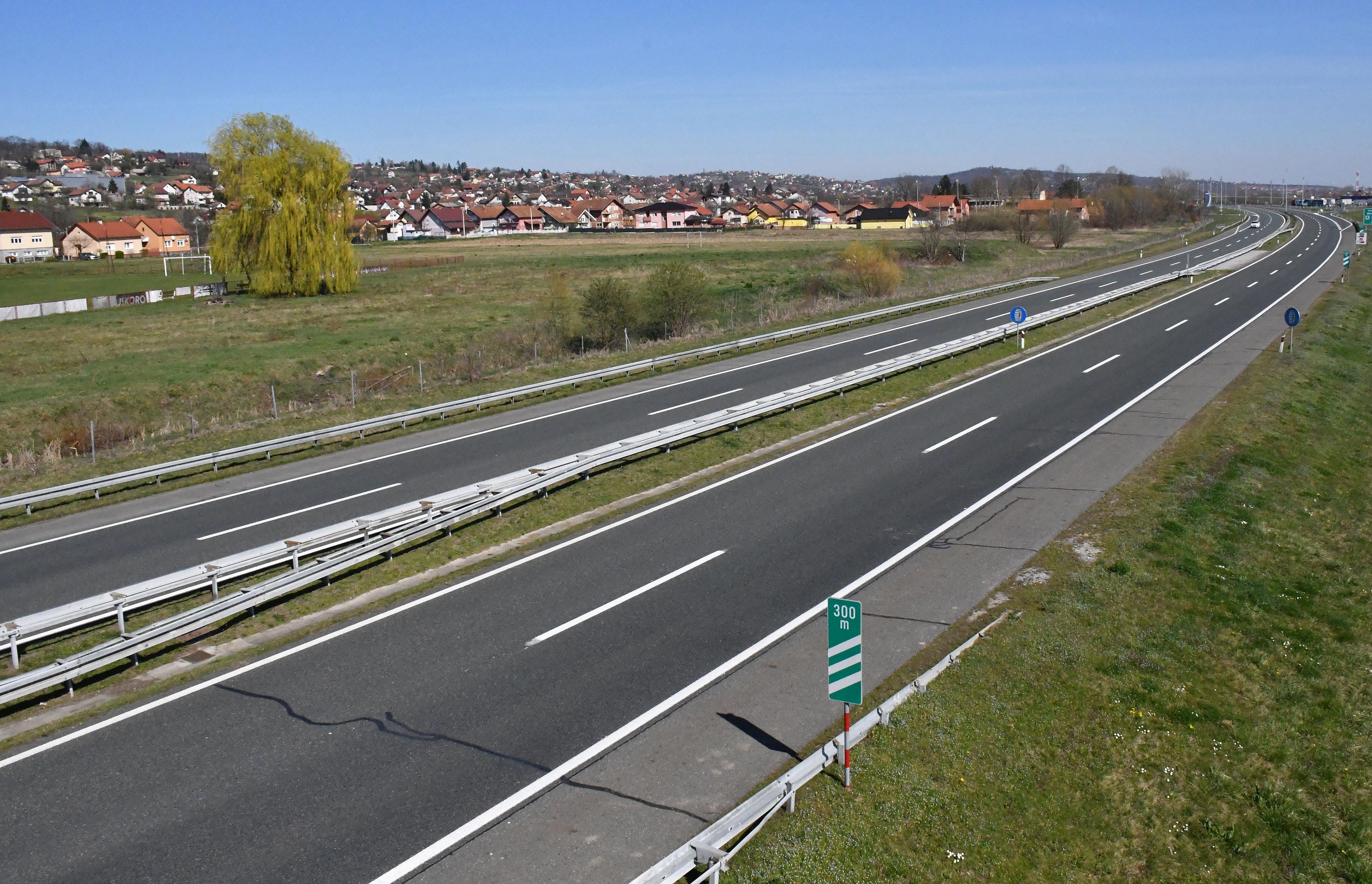 Pustom autocestom A3 kroz Slavoniju prometuju uglavnom kamioni