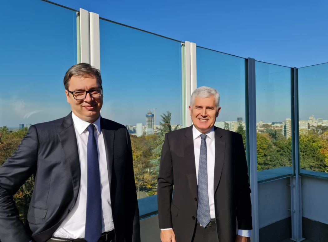 1635251121-vucic-covic