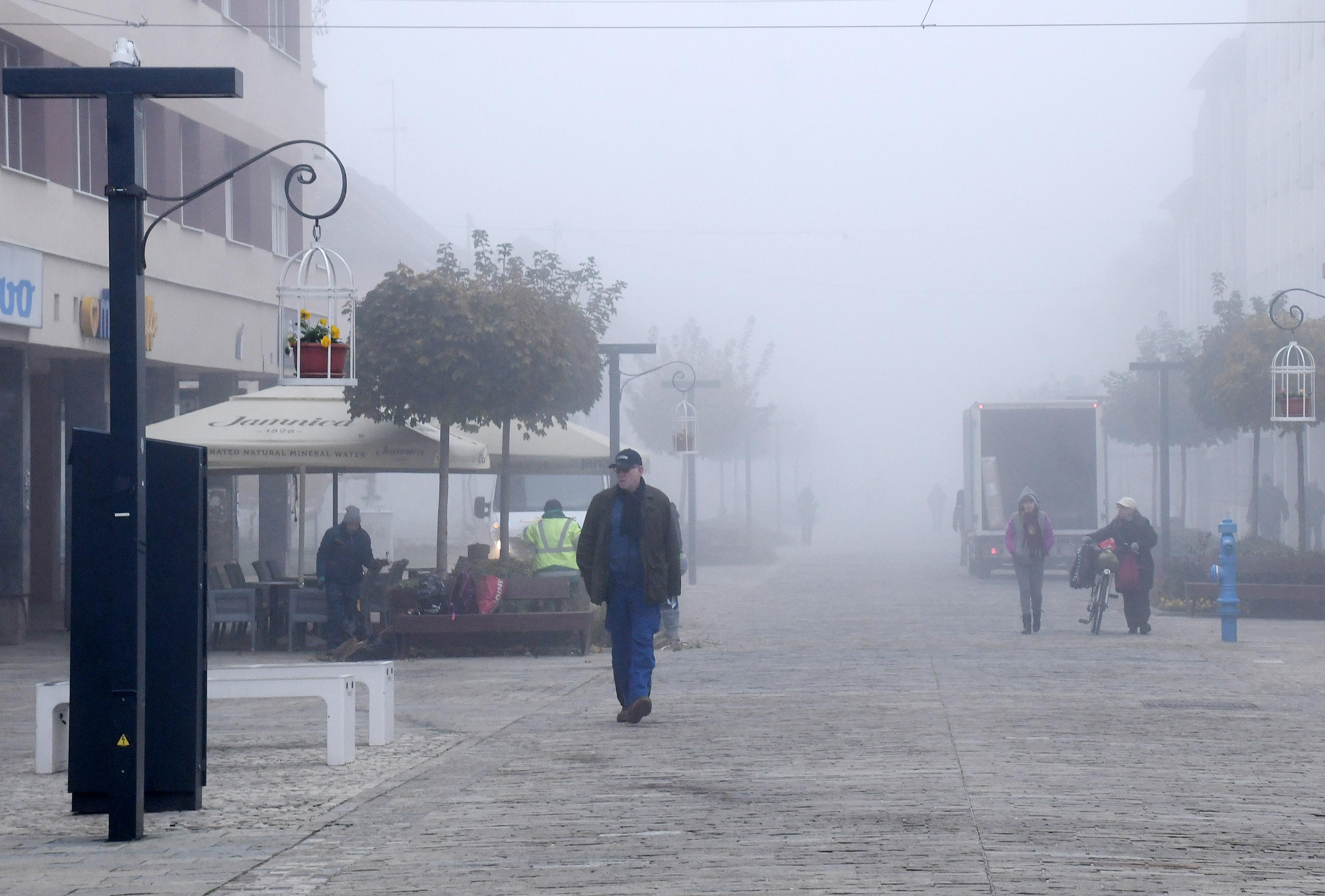Jutarnja magla prekrila Sisak