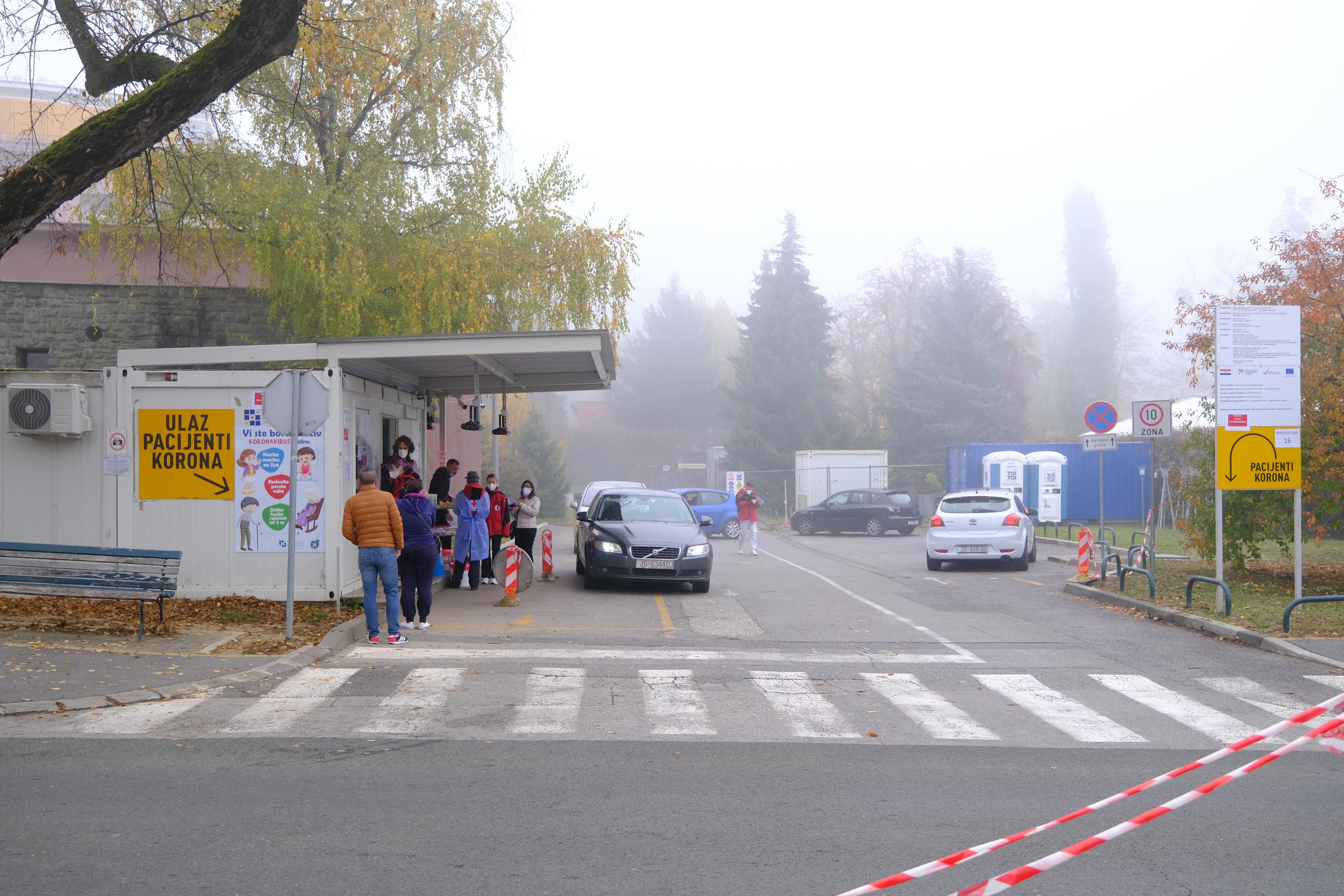 Zagreb: Na puktu za COVID-19 testiranja u Štampar bez većih čekanja
