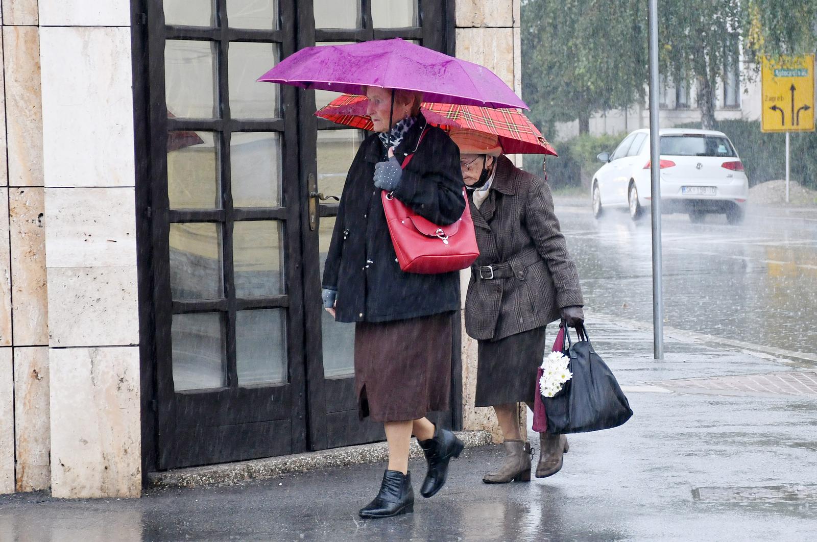 Kiša u Sisku pada od ranog jutra