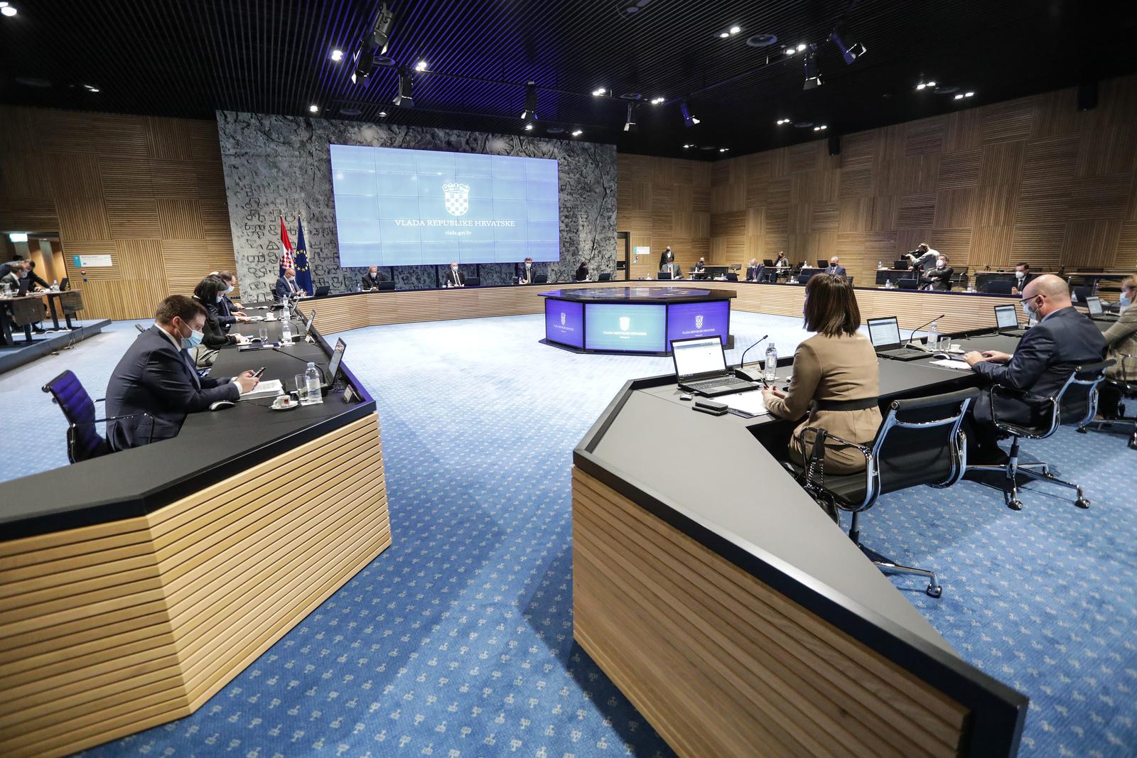Zagreb: Koronavirus i cijene goriva ponovno su među glavnim temema sjednice Vlade