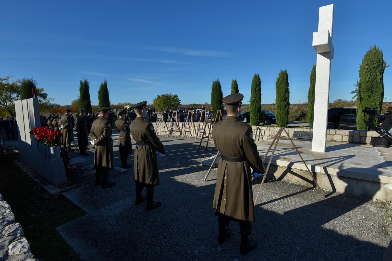 Škabrnja: Obilježavanje Dana sjećanja na žrtvu Škabrnje 1991.