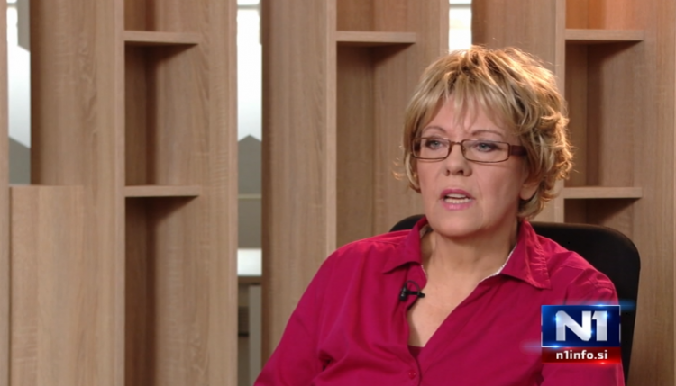 1637180794-novinarka-750x429