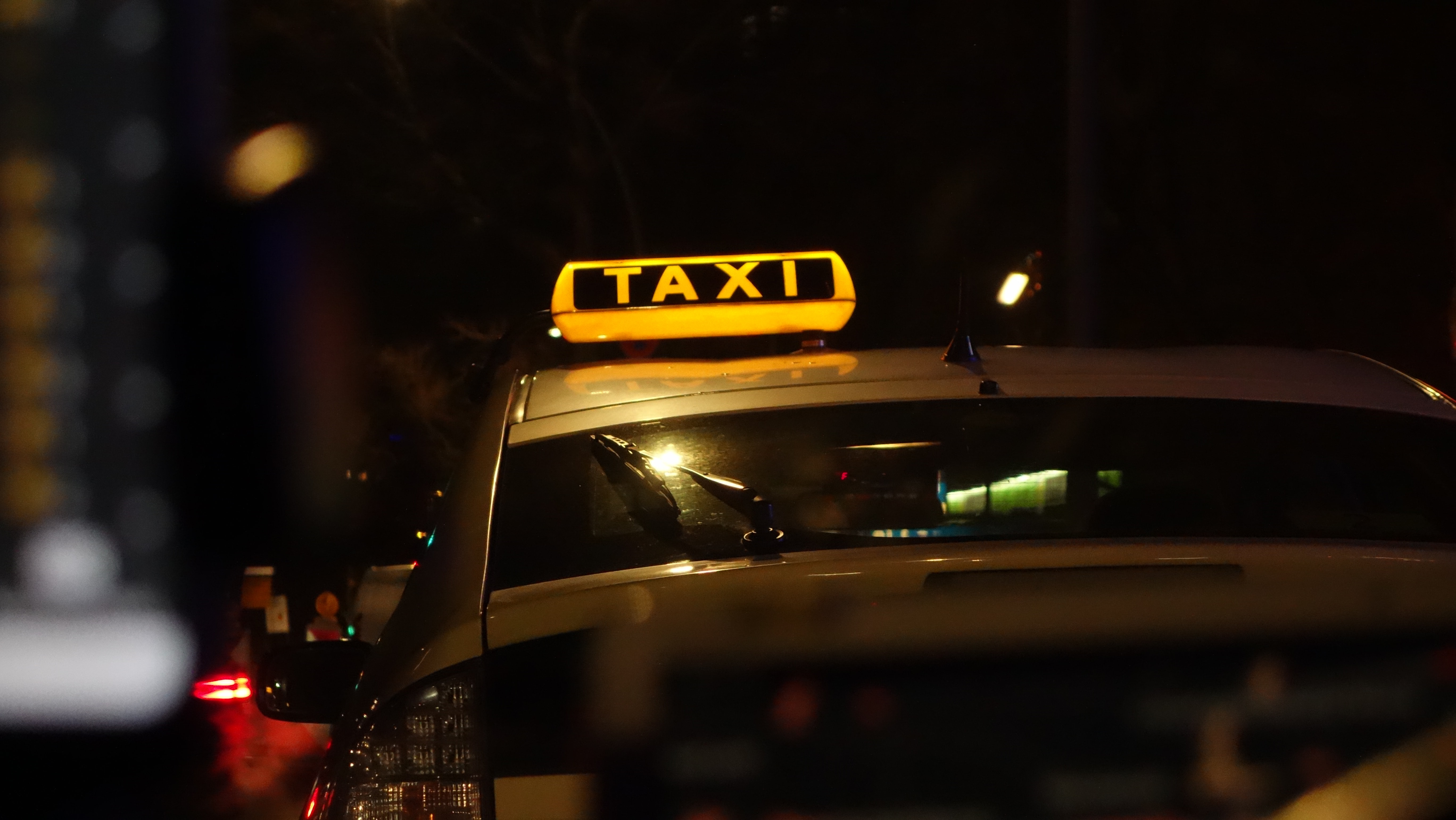 taxi, taksi, taksist, taksisti,