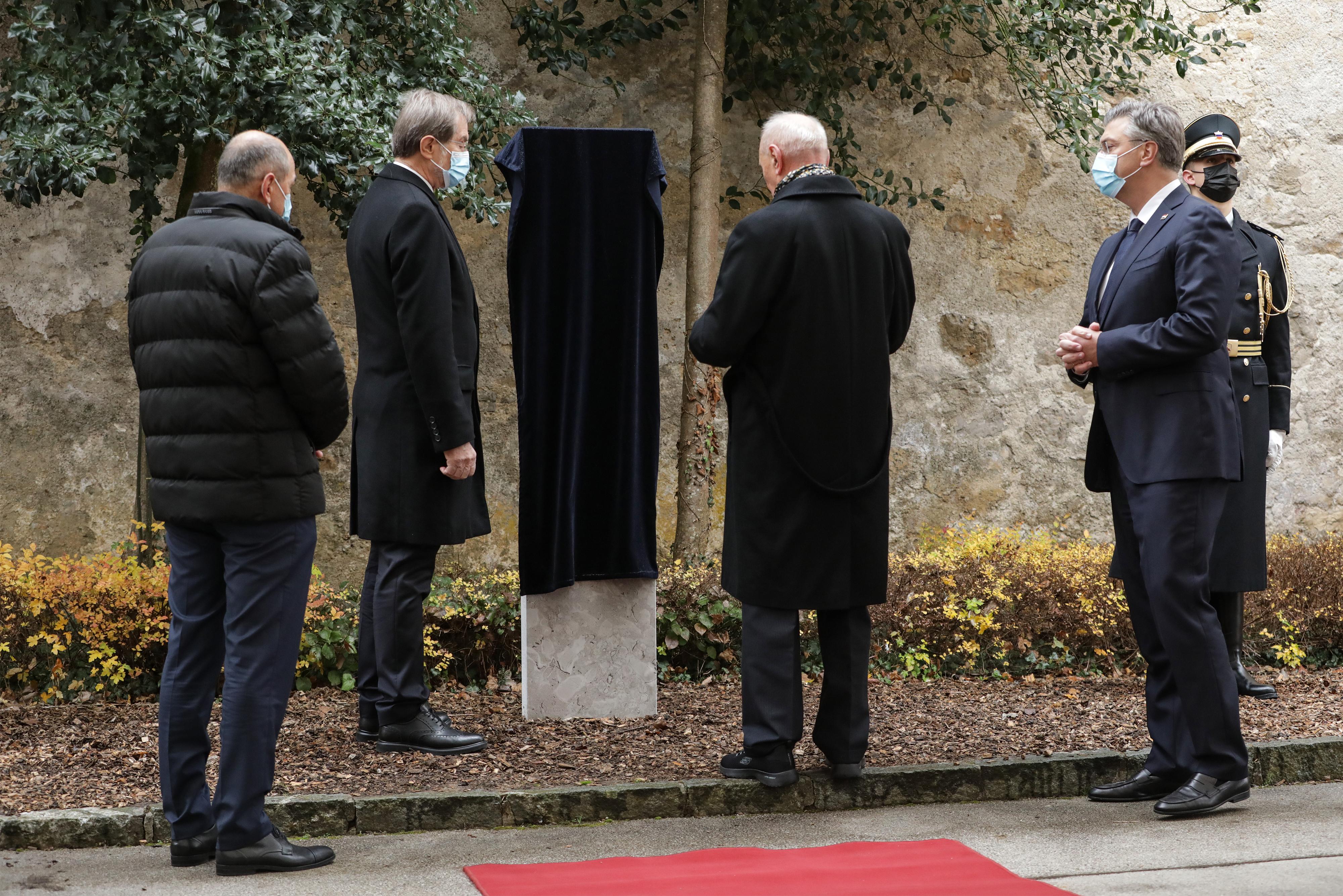 Andrej Plenković, Janez Janša