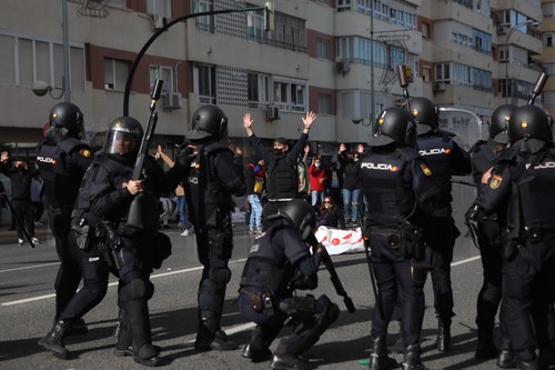 Riots at demonstration in support of the metal sector - Spain