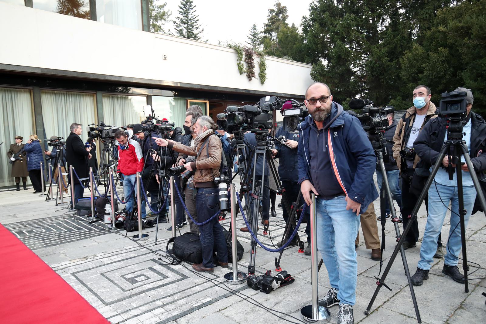 Zagreb: Pripreme za svečani doček predsjednika Francuske Republike Emmanuela Macrona u Uredu Predsjednika Republike