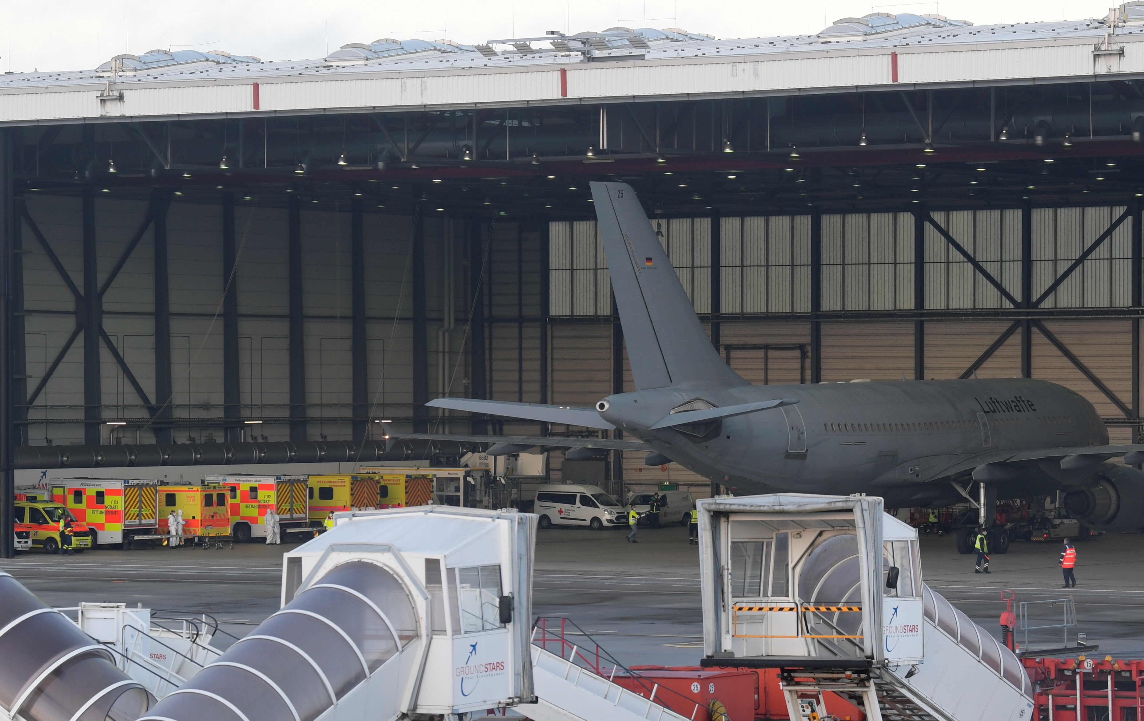 koronavirus, korona, aerodrom, zračna luka