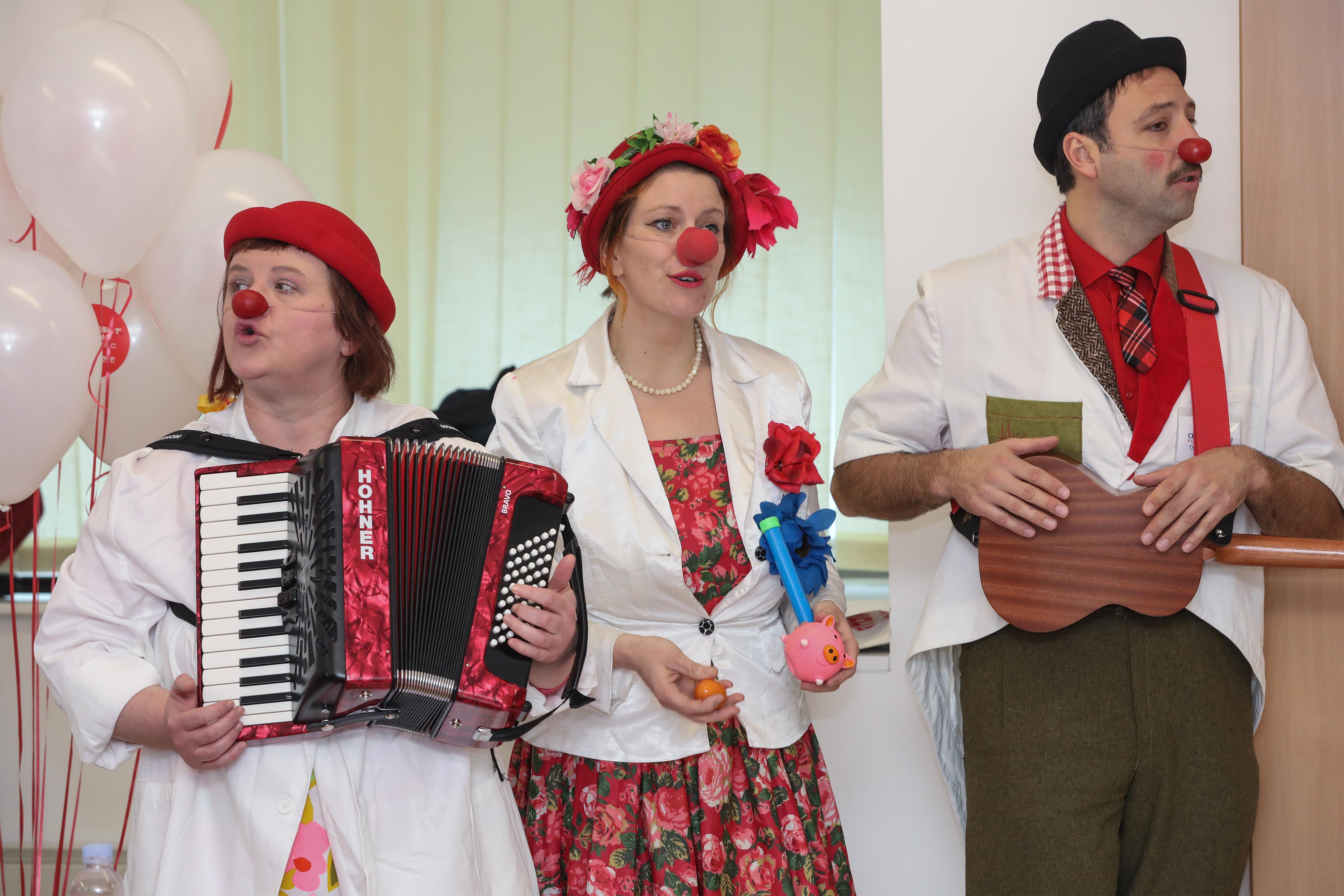 Zagreb: Udruga Crveni nosovi - klaunovidoktori obilježila 10. rođendan