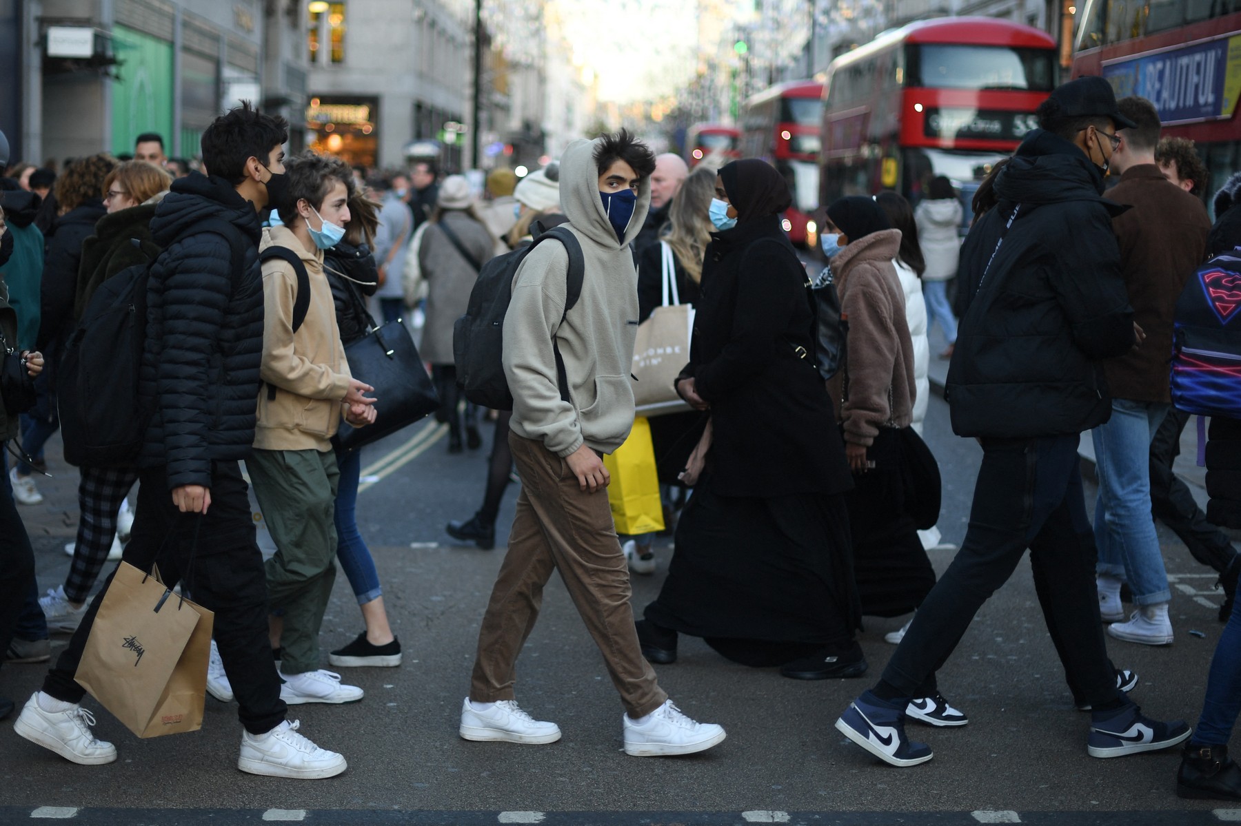 koronavirus, covid-19