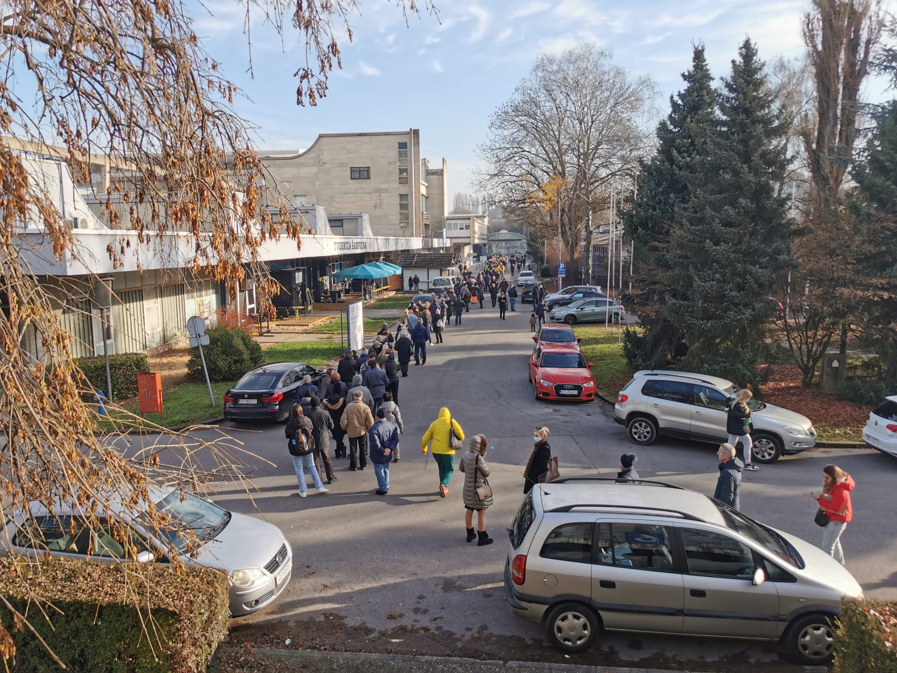 cijepljenje, gužve za cijepljenje, Velesajam