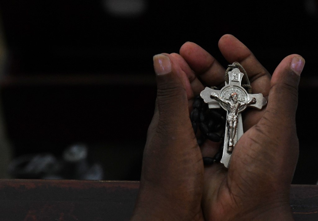 isus, vjera, vjernici, križ, raspelo, molitva, katolici, kršćanstvo