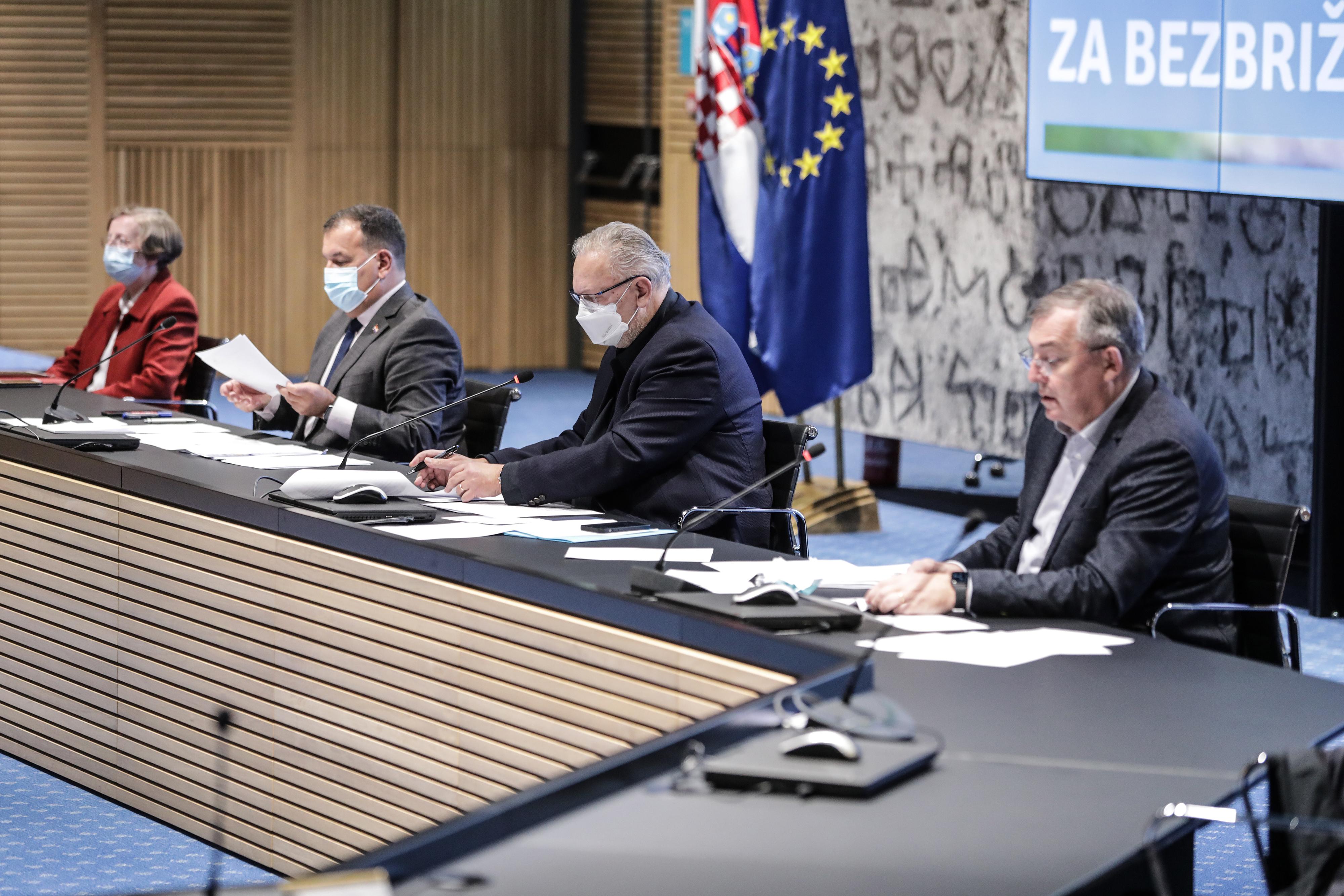 Zagreb: Nacionalni stožer za civilnu zaštitu održao konferenciju za medije